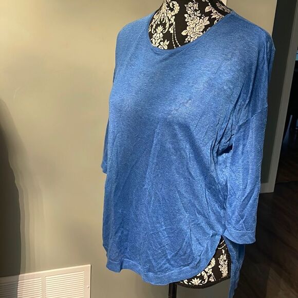 Theory Beylor C Marina Blue Linen Top - Picture 1 of 3